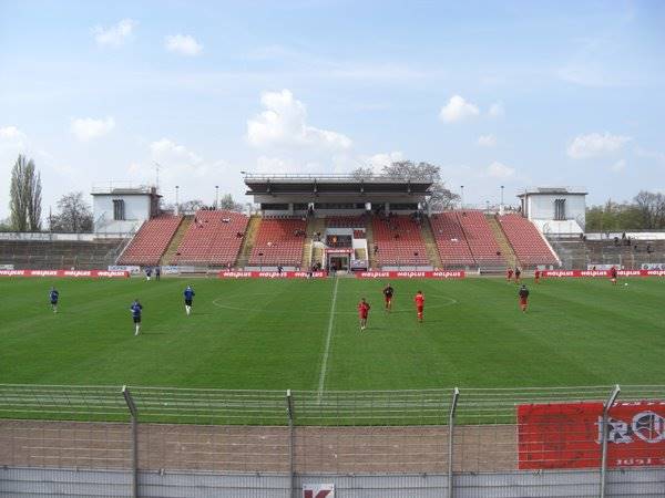 Kurt-Wabbel-Stadion - Halle/Saale-Gesundbrunnen