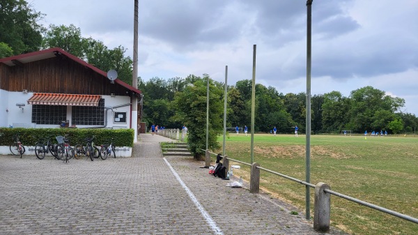 Waldstadion - Lülsfeld