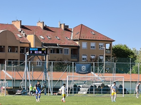 Balassi Bálint utcai stadion - Monor