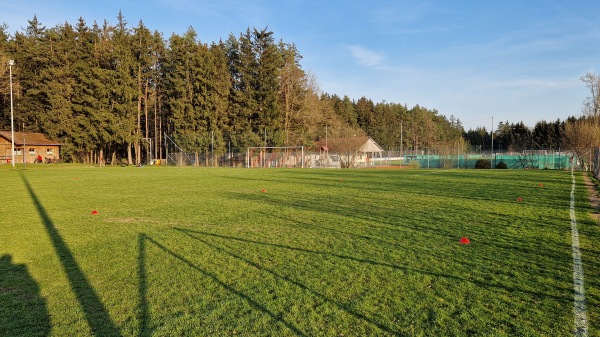 Sportplatz Inning 2 - Inning/Holz