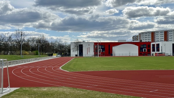 Sportanlage Allee der Kosmonauten 131 - Berlin-Marzahn