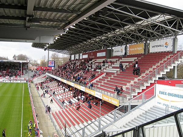 LEAG Energie Stadion - Cottbus