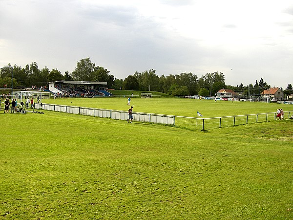 Stadion Spartak Chrást - Chrást