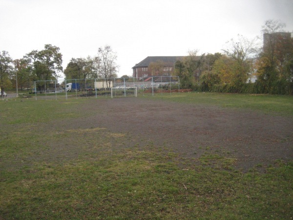 Sportanlage Zielitzer Straße Platz 2 (alt) - Magdeburg-Neue Neustadt