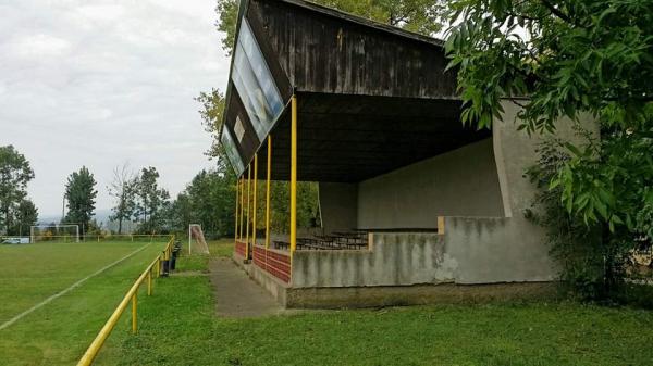 Hřiště a Stadiony pro Fotbal - Hostomice pod Brdy