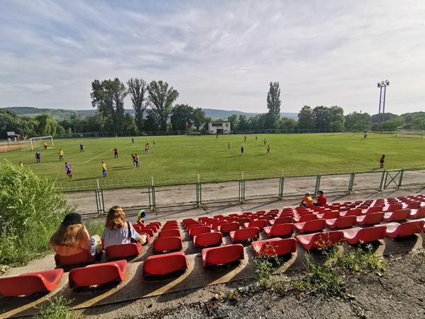 Stadionul Orășenesc - Călărași