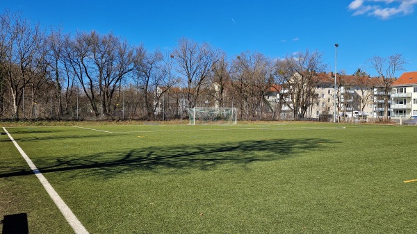 Sportanlage Riegerhofstraße Platz 3 - München-Laim
