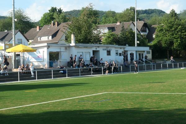 Sportplatz am Kieselborn - Neuwied-Heimbach-Weis