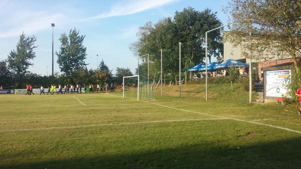 Waldstadion im Sportpark - Hattstedt