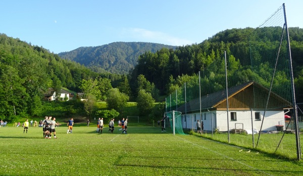 Sportplatz Steinbach - Steinbach am Ziehberg