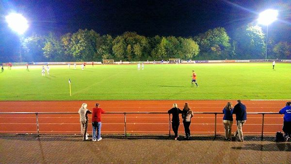 Stadion Achter de Weiden - Schenefeld/Kreis Pinneberg