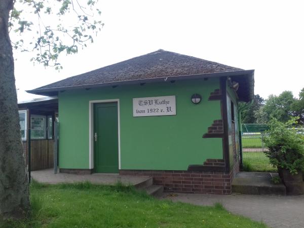 Stadion Kleine Heide - Wunstorf-Luthe