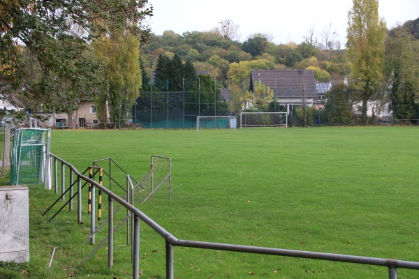 Sportplatz Dorfstraße - Kreuzau-Üdingen