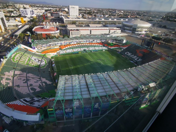 Estadio Nou Camp - León de los Aldamas