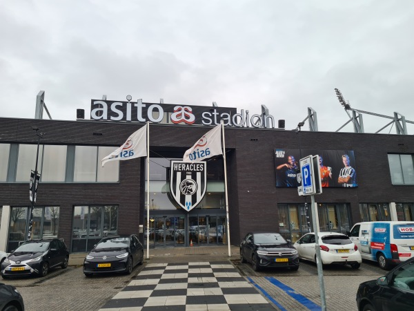 Asito Stadion - Almelo-Ossenkoppelerhoek
