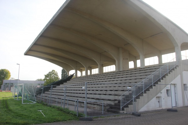 Sportplatz Falckenstein-Kaserne - Koblenz-Metternich