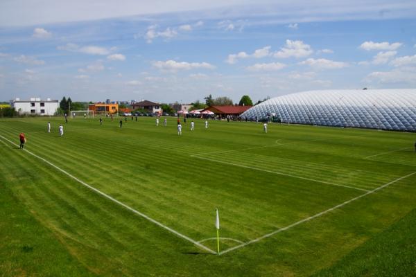 Stadion FK Zbuzany - Zbuzany