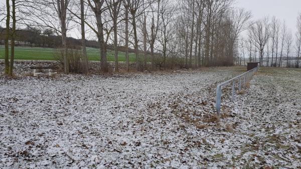 Sportplatz Frömmstedt - Kindelbrück-Frömmstedt