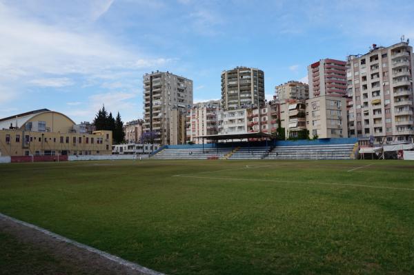 Adana Gençlik Stadyumu - Adana