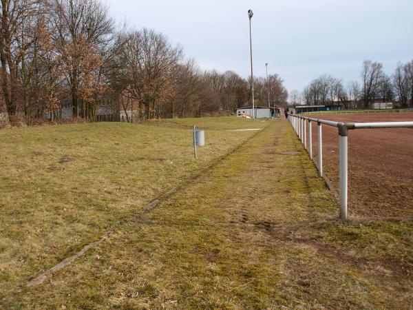 Sportplatz Albert-Schweitzer-Straße - Gelsenkirchen-Beckhausen