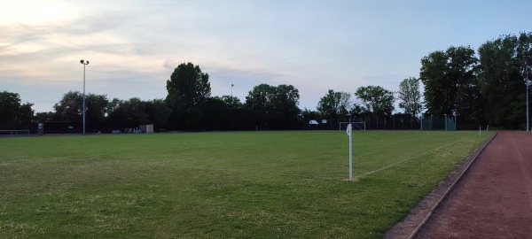 Sportplatz an den Seen - Nordstemmen-Rössing