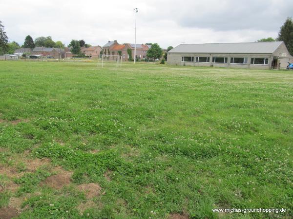 Stade Paul Landeut - Orp-Jauche