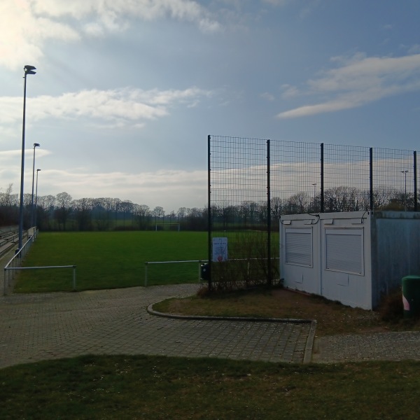 Schulsportplatz - Timmendorfer Strand-Niendorf