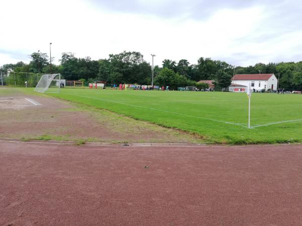 Sportplatz am Friesenhügel - Oberhausen/Rheinland-Rothebusch