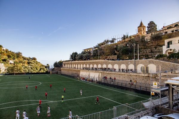 Stadio Comunale Vittorio De Sica - Montepertuso