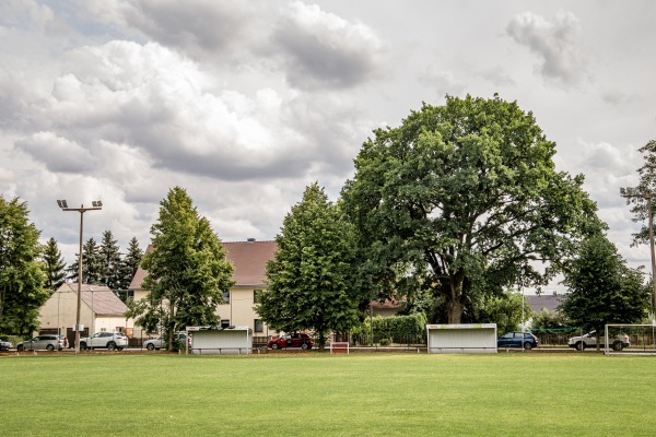 Sportzentrum Deutschbaselitz Platz 2 - Kamenz-Deutschbaselitz