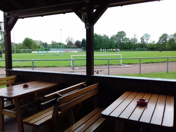 Stadion Kleine Heide - Wunstorf-Luthe