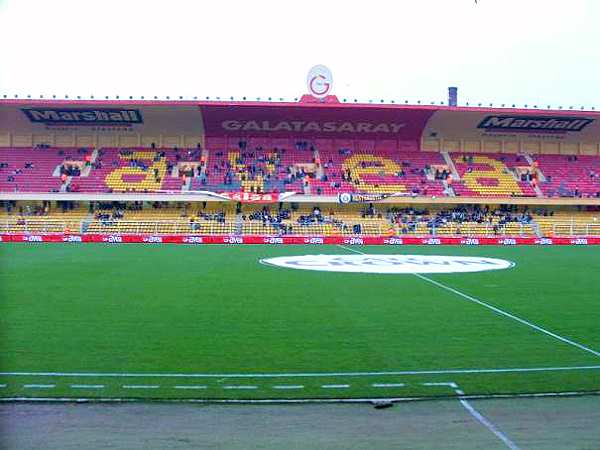 Ali Sami Yen Stadyumu - İstanbul