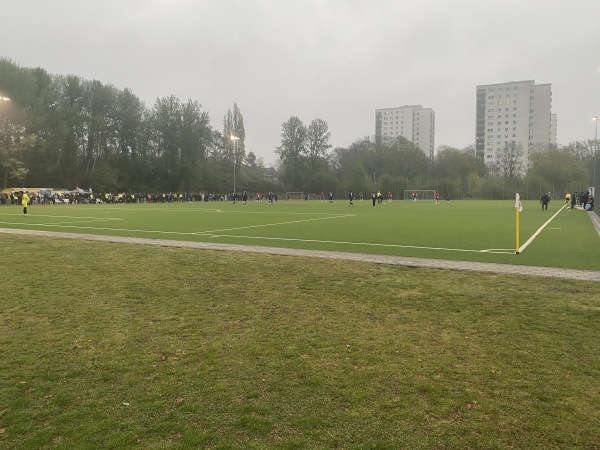 Sportpark Bahrenfeld Platz 4 - Hamburg-Bahrenfeld