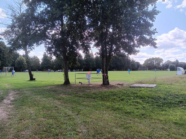 Sportplatz am Mittelweg - Holthusen