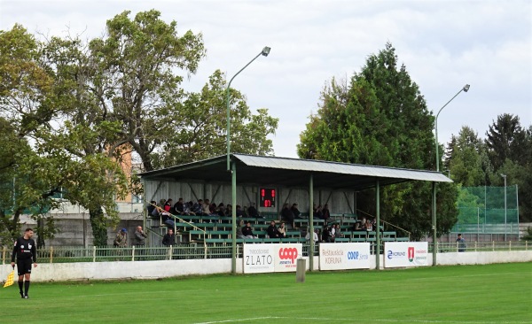 Futbalový štadión Juraja Szikoru - Tvrdošovce