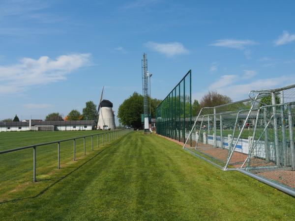 Sportplatz an der Windmühle 2 - Lippetal-Hultrop