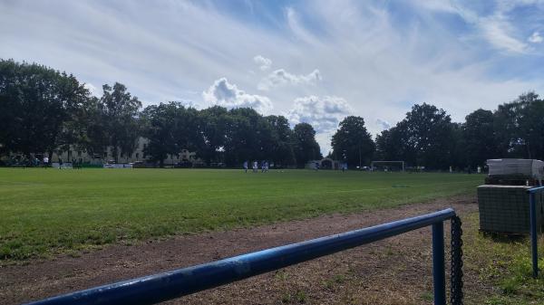 Friedrich-Ludwig-Jahn-Sportplatz - Plessa