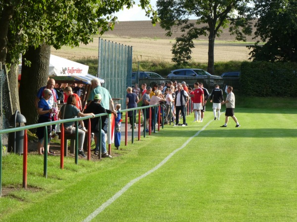 Sportplatz am Teichdamm - Ummendorf/Börde