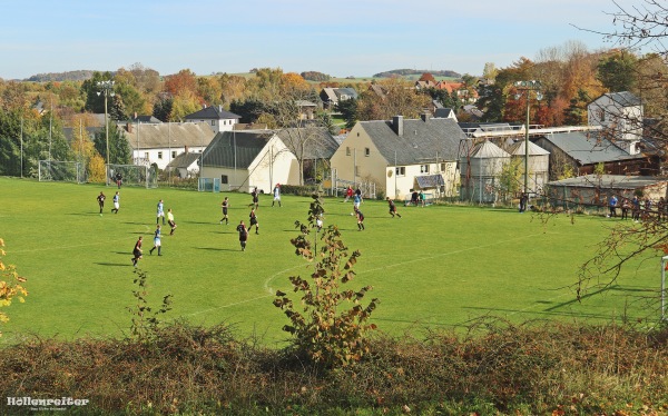 Sportanlage Schulsiedlung Neuer Platz - Großhartmannsdorf