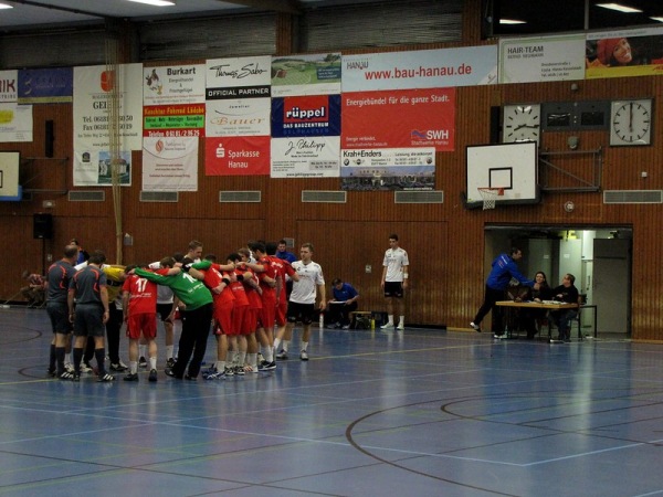 Sporthalle der Otto-Hahn-Schule - Hanau-Kesselstadt