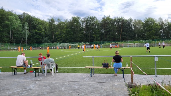 Sportplatz am Geisberg 2 - Linsengericht-Eidengesäß