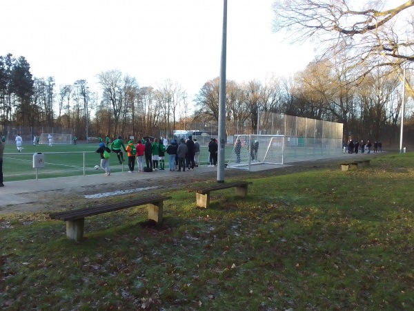 Sportplatz Hummelsbüttel - Hamburg-Hummelsbüttel