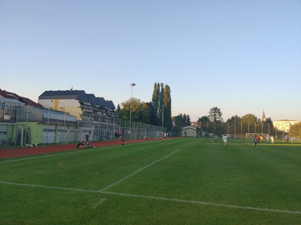 Trainingsplatz Hallenbad - Ybbs an der Donau