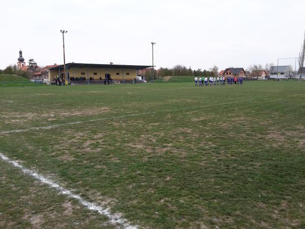 Stadion Traverza Rostoklaty - Rostoklaty