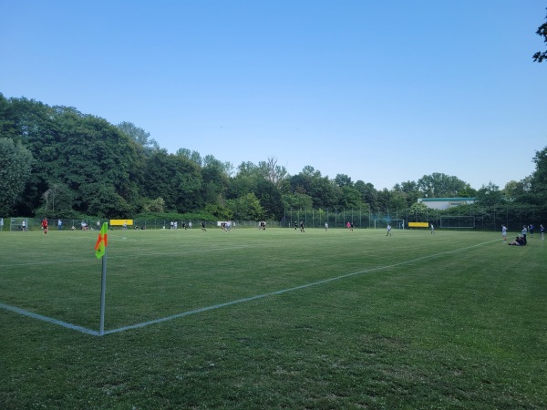 Karl-Adam-Platz im Sportpark Oberwerth - Koblenz