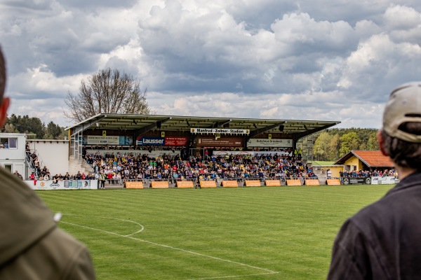 Manfred-Zollner-Stadion - Cham-Vilzing