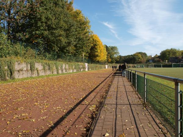 Sportplatz Zietenstraße - Solingen