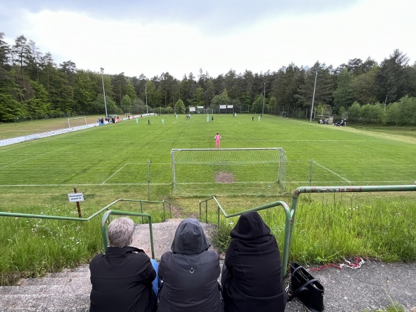 Waldstadion - Lemberg-Glashütte