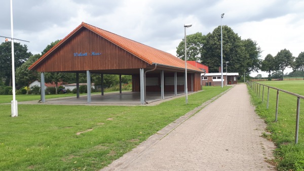 Sportplatz Bredenbek B - Bredenbek