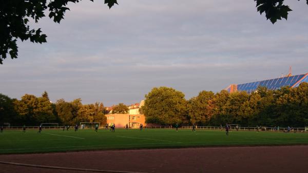 Silbersteinsportplatz - Berlin-Neukölln